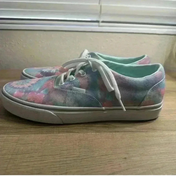 Vans Doheny Pastel Rainbow Multi-Color Tie Dye Canvas Sneakers size 10 - Picture 2 of 4